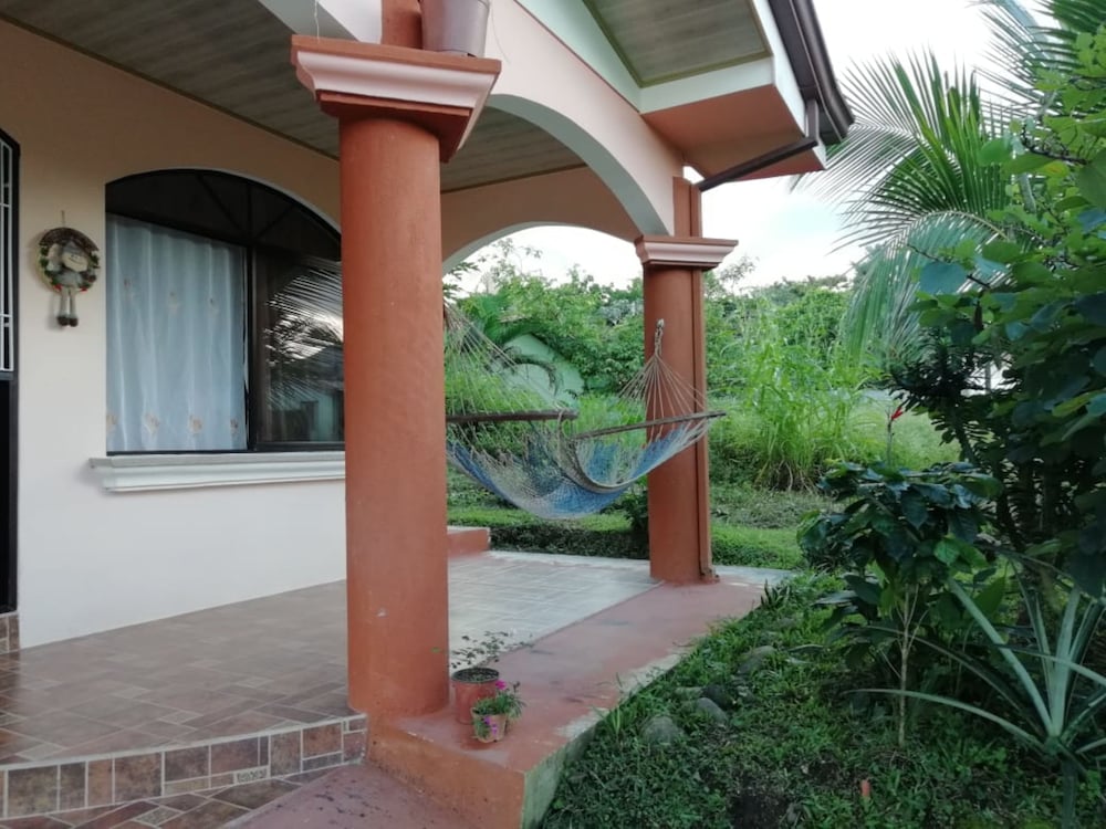 Nayuribe Familiar House