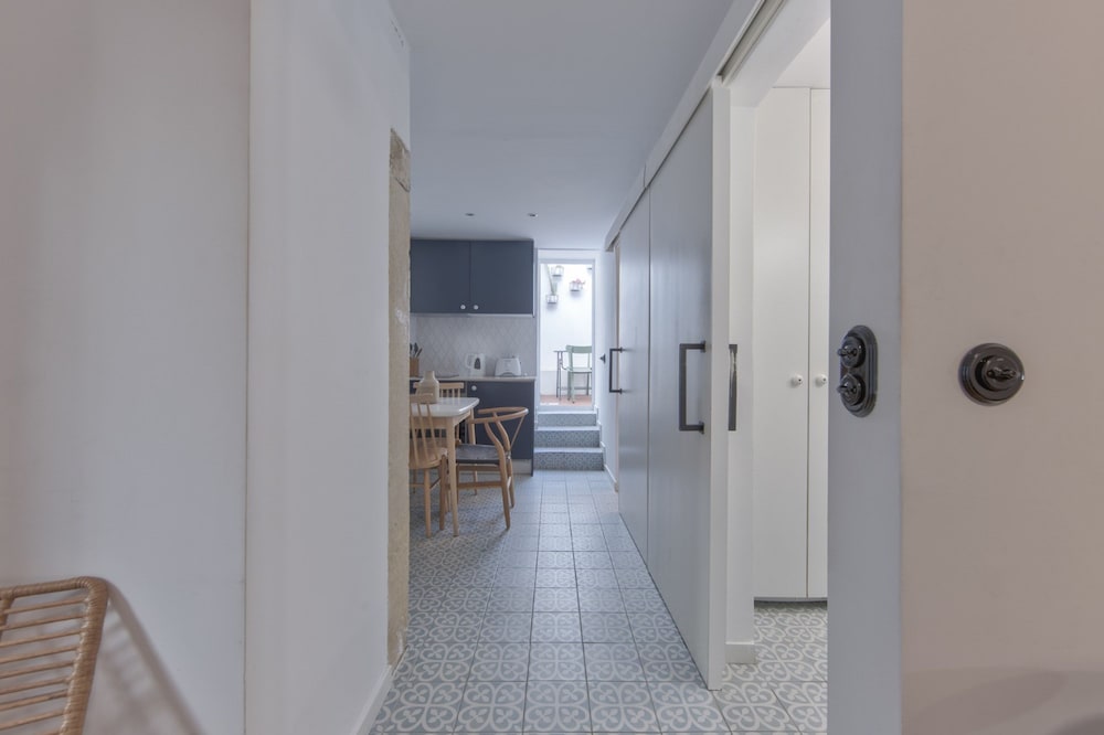 Alfama Design W Terrace by Homing