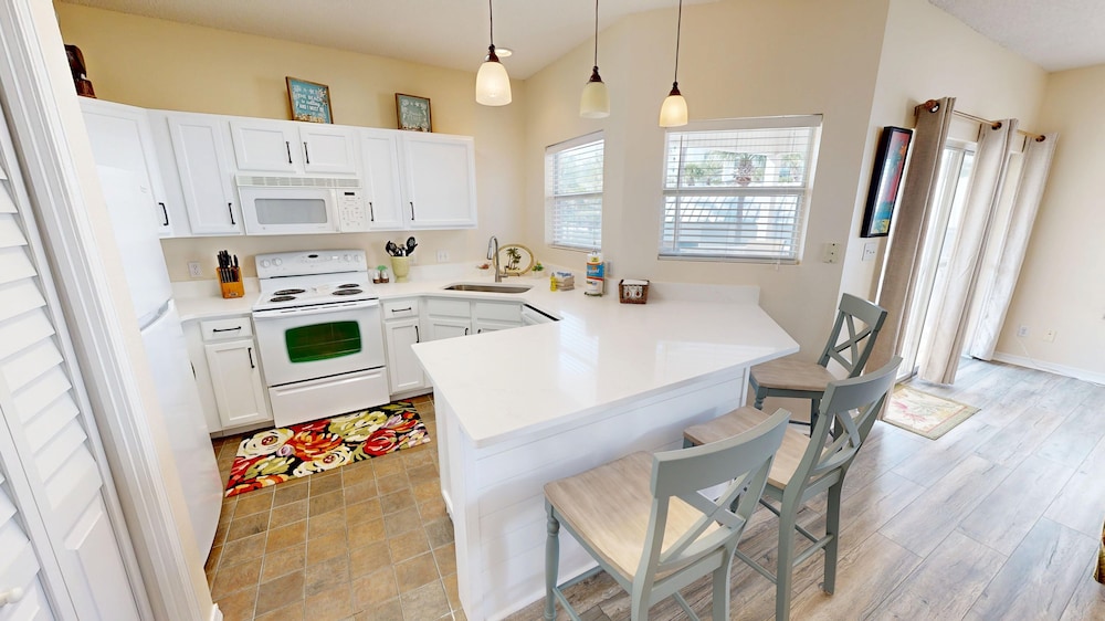 Sandpiper Cove 9222 2 Bedroom Condo