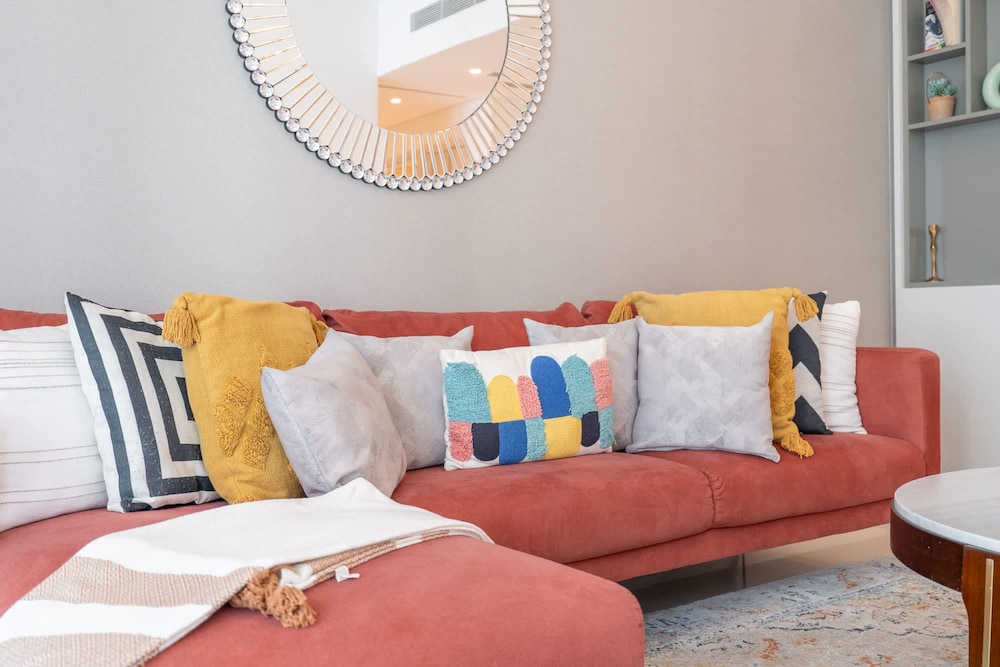 Mesmerizing 2BR in Emaar Beachfront With Sea Views