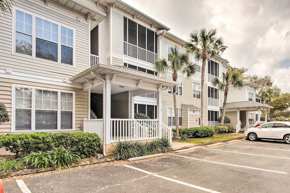 Bright St Simons Island Condo w/ Shared Pool! - Property Image 3