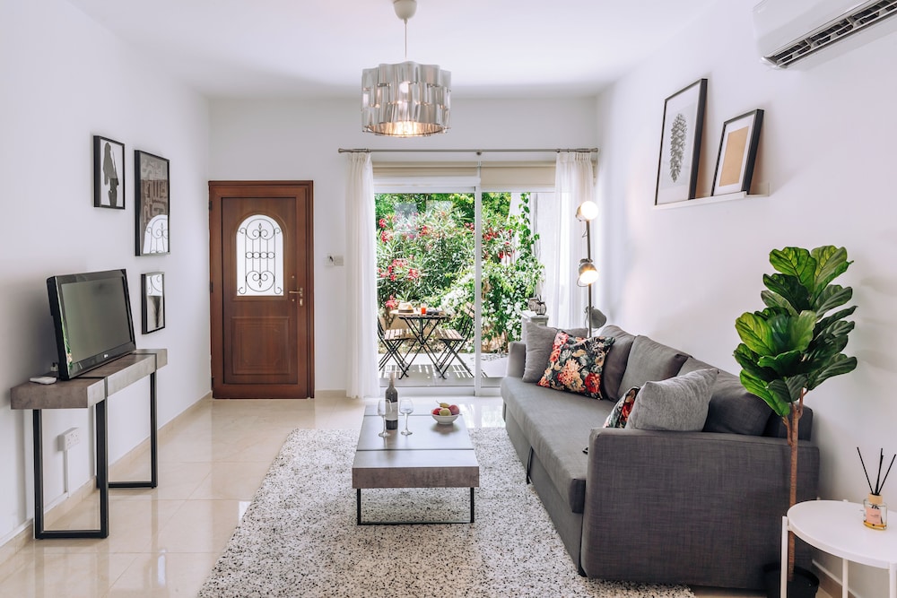 Procy-106 Venus Townhouse