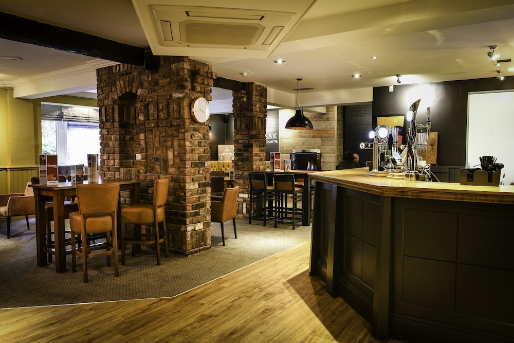 Premier Inn Macclesfield North, photo 17