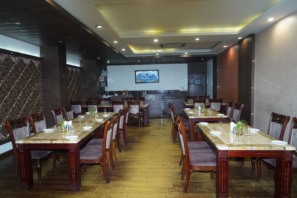 Hotel Deep Residency