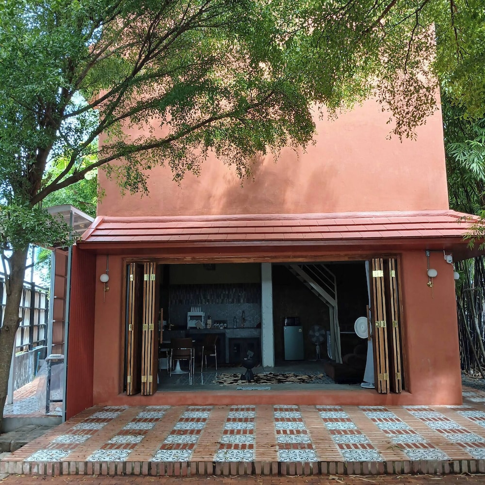 Tim & T Studio Art of Living
