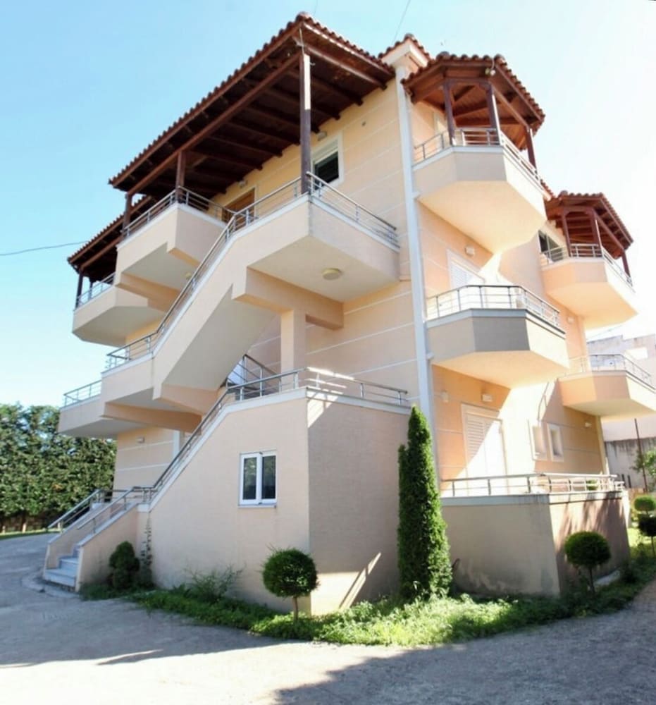 Mihasi Apartments