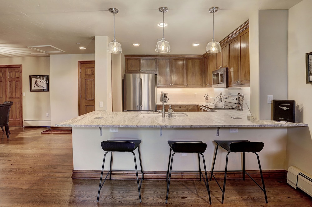 Beautiful 3 Br In Avon Ge - Lodge At Brookside 3 Bedroom Condo - Property Image 22