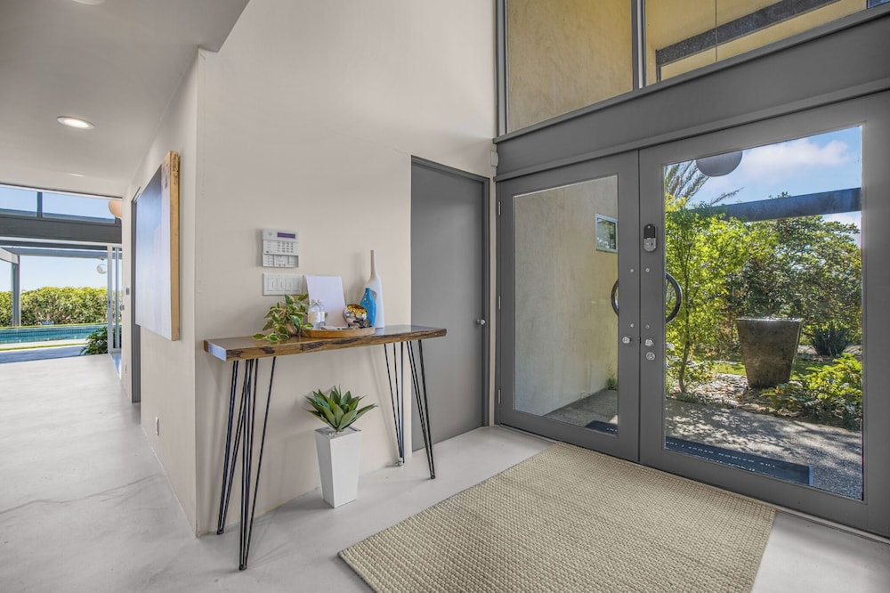 Solara Point - Sunset to Skyline With Pool & Epic Views - Image 3