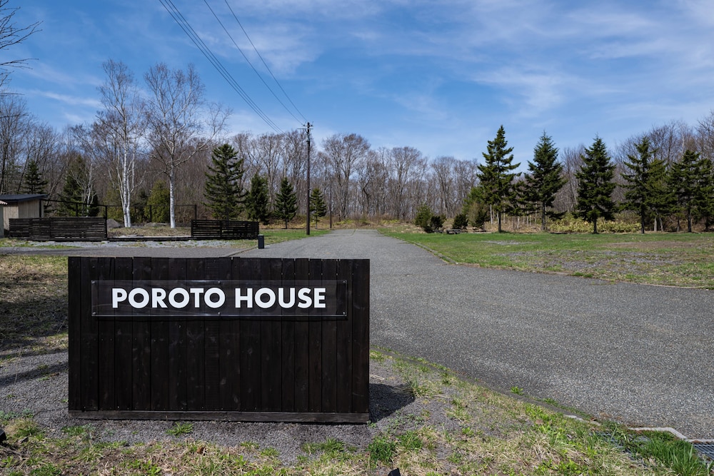 POROTO HOUSE