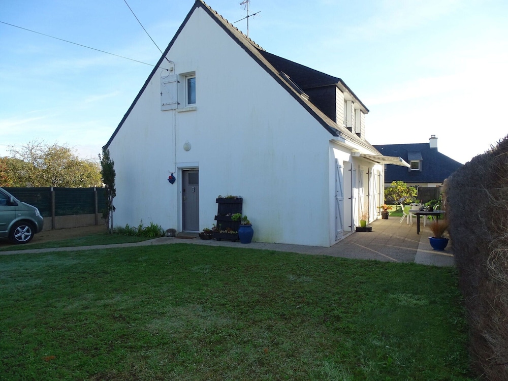 Holiday Home in Quiberon Near by Sandy Beaches