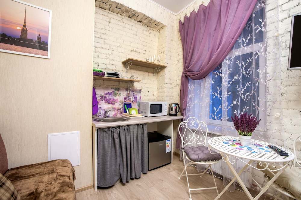 History Apartments
