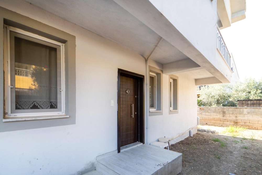Vacation Flat 5 min to Calis Beach in Fethiye view 4