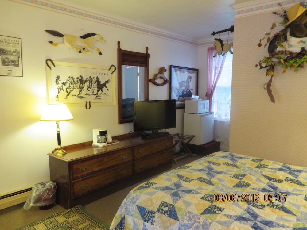 Lake Winnipesaukee Motel