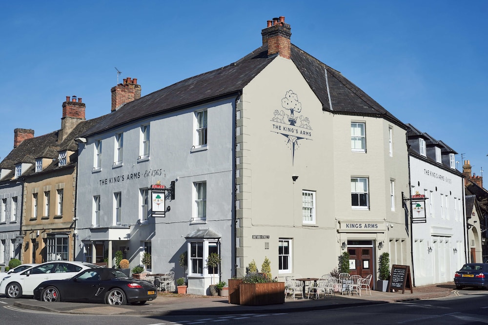 Woodstock Vacations - Kings Arms Hotel - Property Image 20