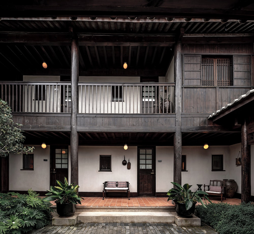 Lijiang Old Town  Lanshe hotel