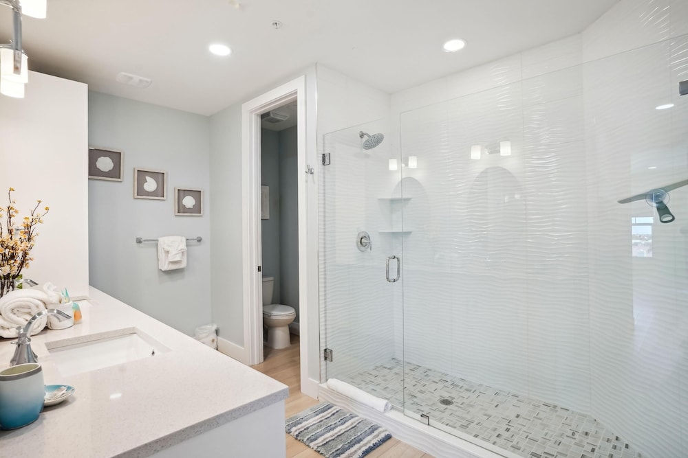 The Harbor Condo 503 - Premier