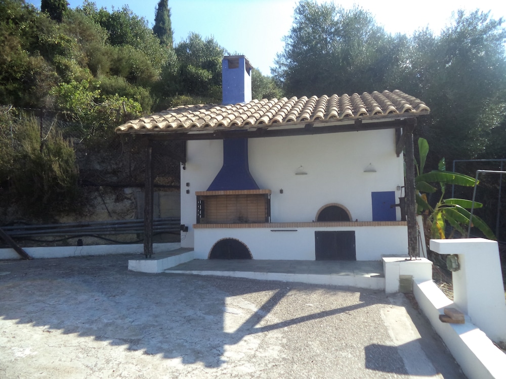 Ilis Villas