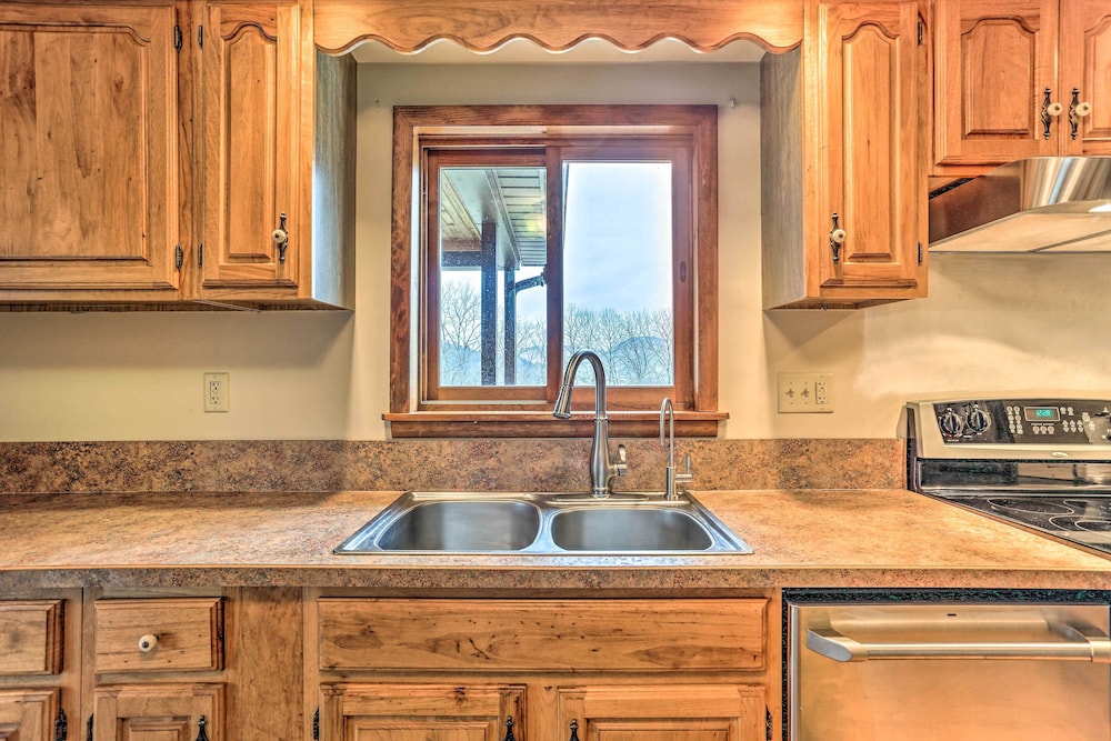 Peaceful Hancock Home w/ Patio, Deck & Grill! view 5