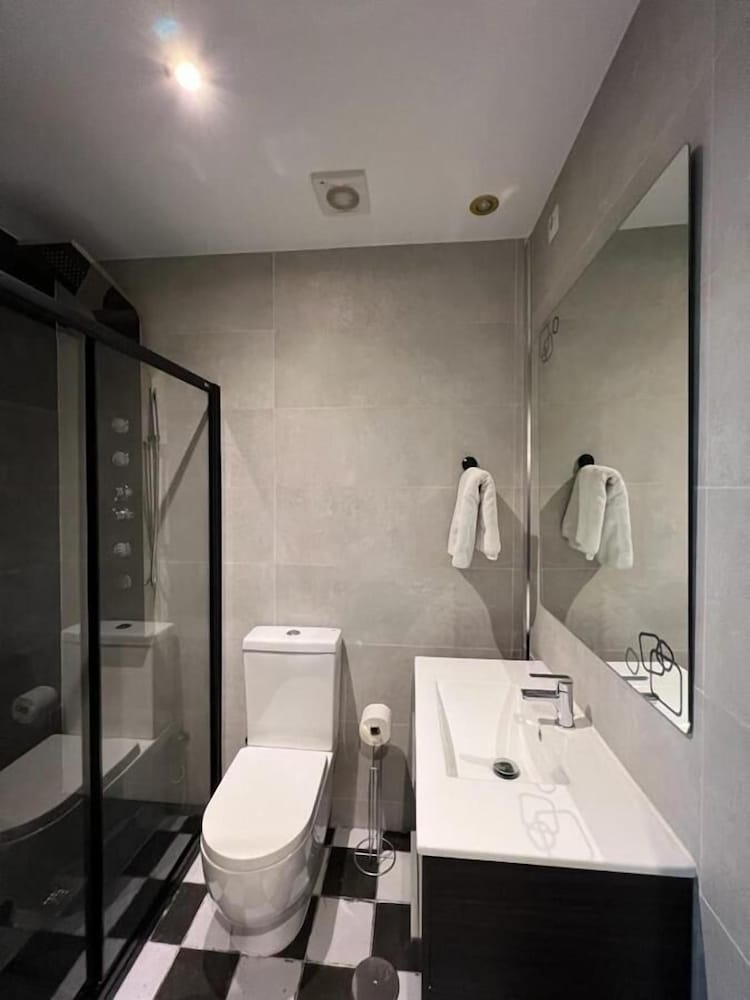Torrejon de Ardoz Vacations - HOSPEDAJE CORREDOR DE HENARES - Property Image 5
