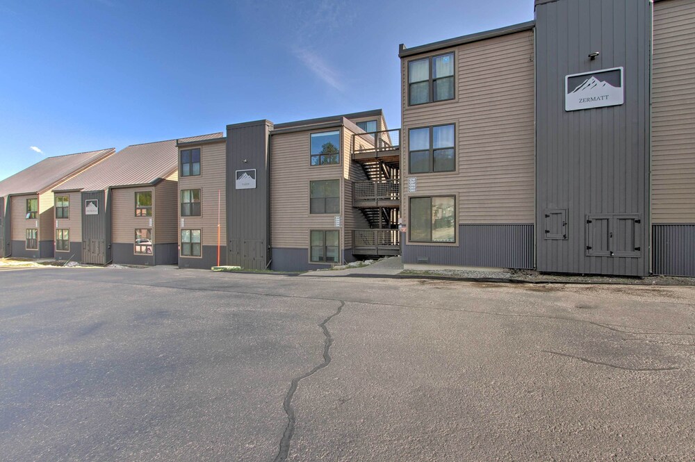 Modern Mountain-view Condo at Big Sky Resort! view 4