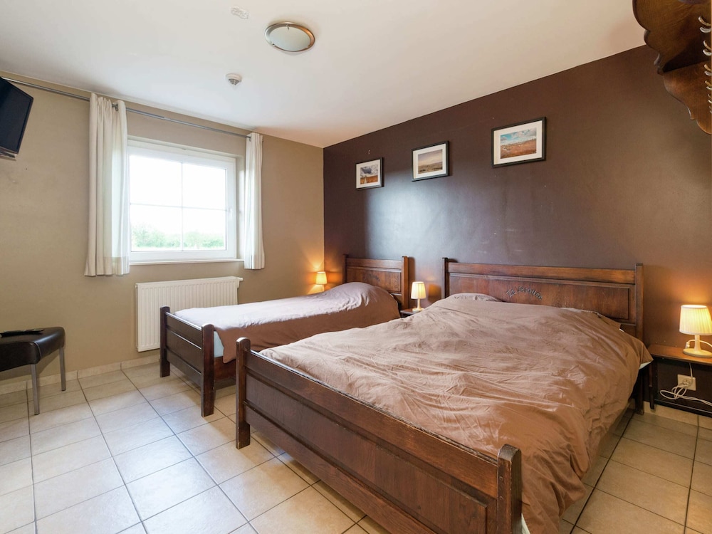 Holiday Home in Hockay With Private Pool view 2