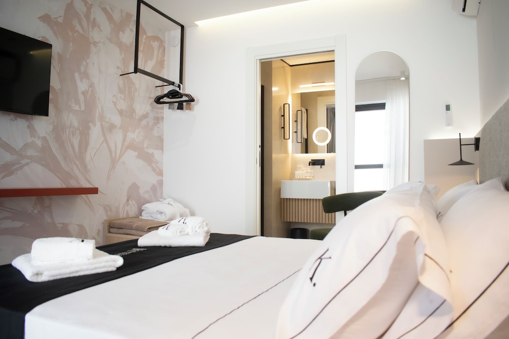 Kalinifta Rooms Luxury Style