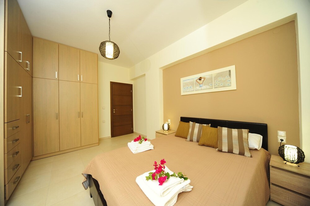 Villa Orsalia With Private Pool