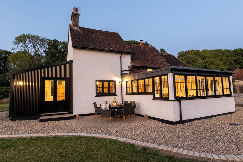 Gallops Cottage