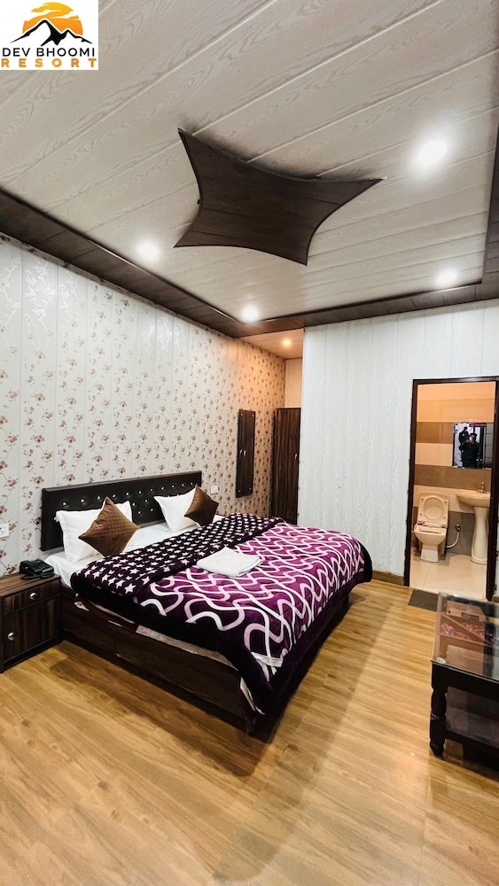 Dev Bhoomi Resort