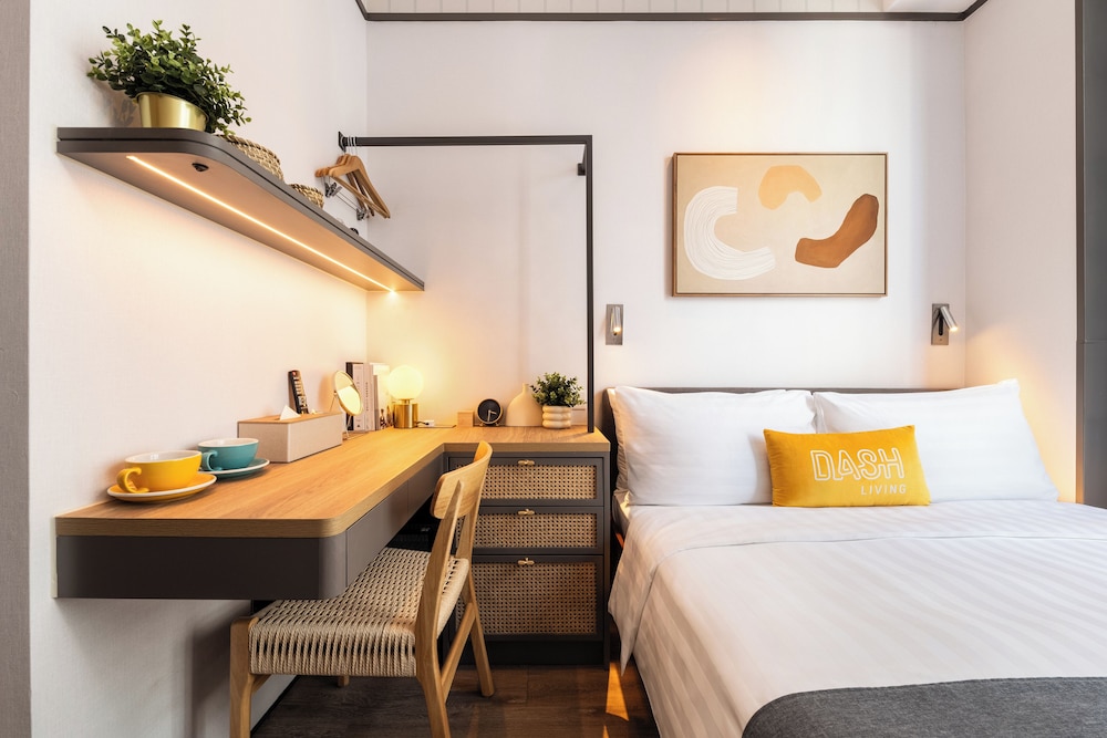Dash Living on Queen's