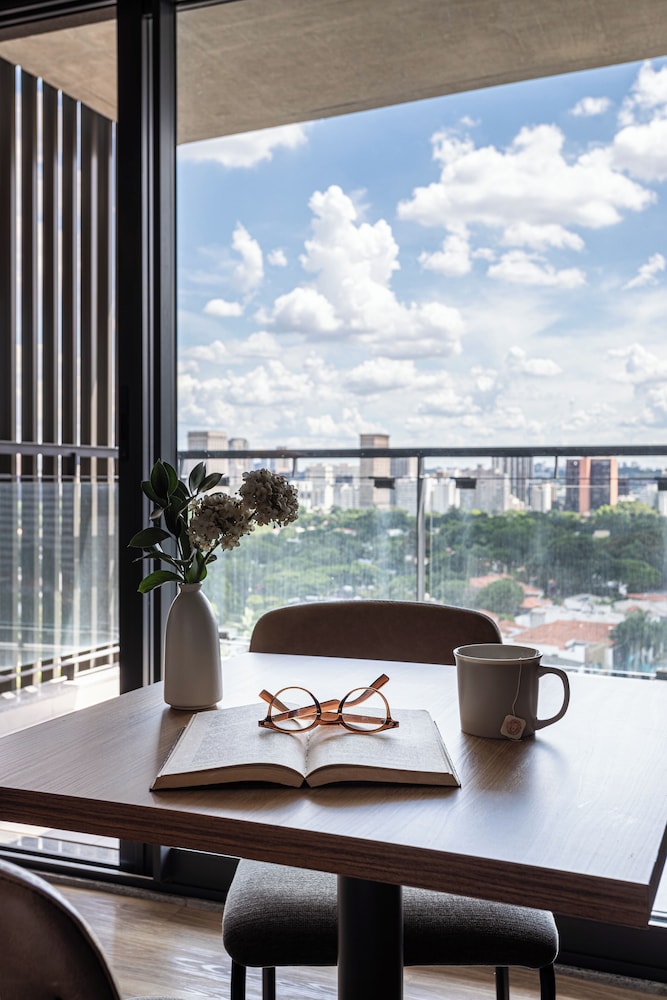 Ayra Pinheiros - Apartamentos com vista incrível para São Paulo ao lado da Rebouças e Faria Lima