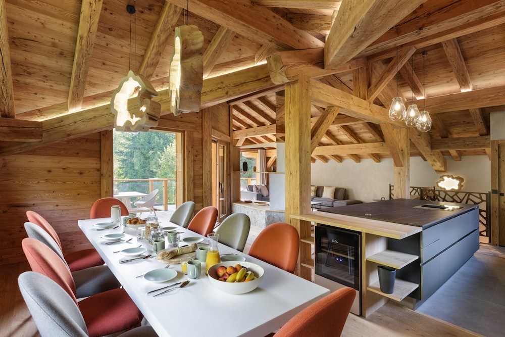 Chalet Blaiti re Contemporary Luxury