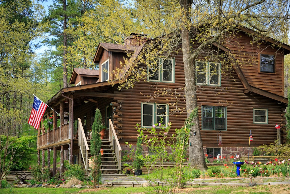 Tiffanys Bed & Breakfast