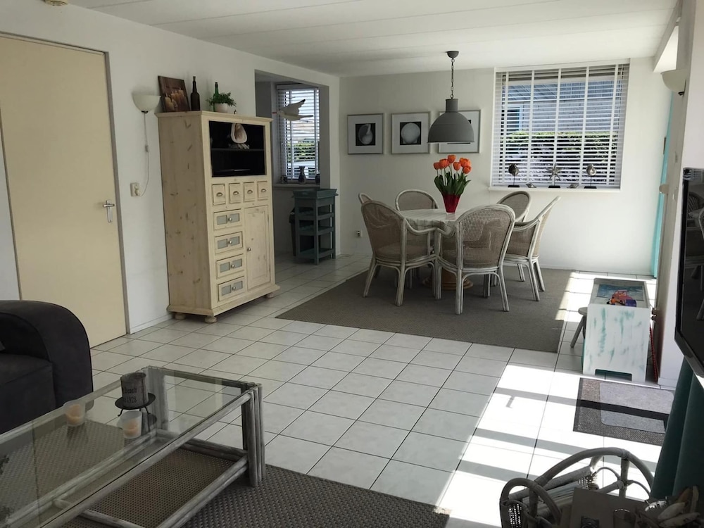 Comfortable 6-person Holiday Home
