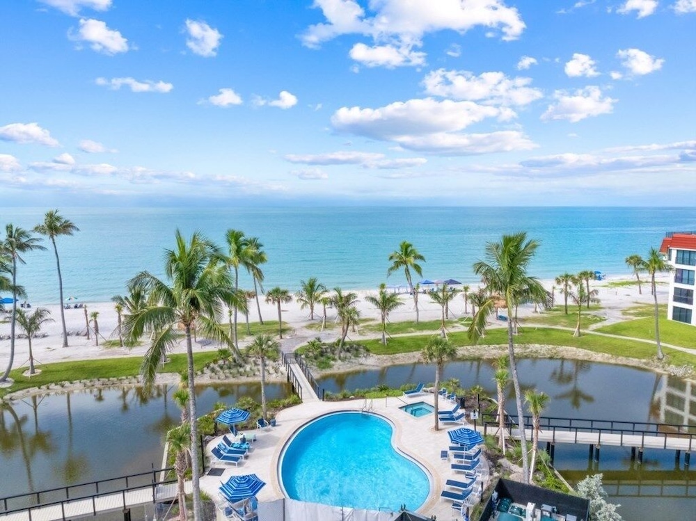 Pointe Santo B31 2 Bedroom Condo