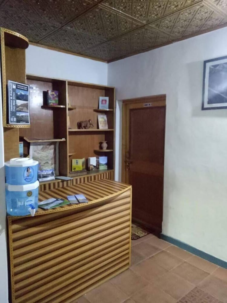Odbar Guest House - Hostel view 2