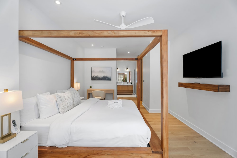 Ostrya by Tremblant Platinum