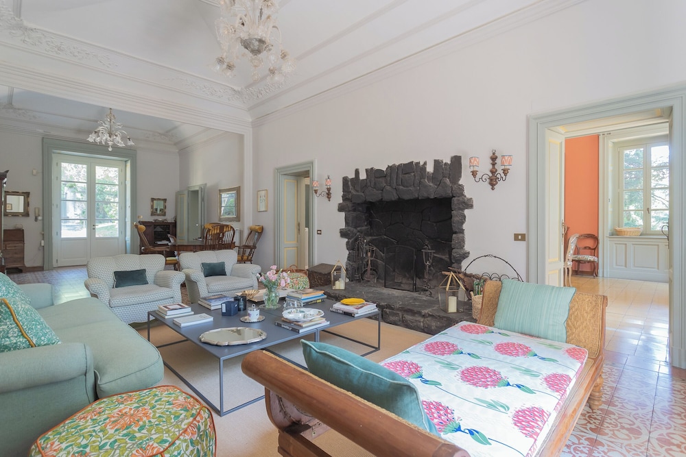 Villa Ca' Moneta Albavilla by Rent all Como