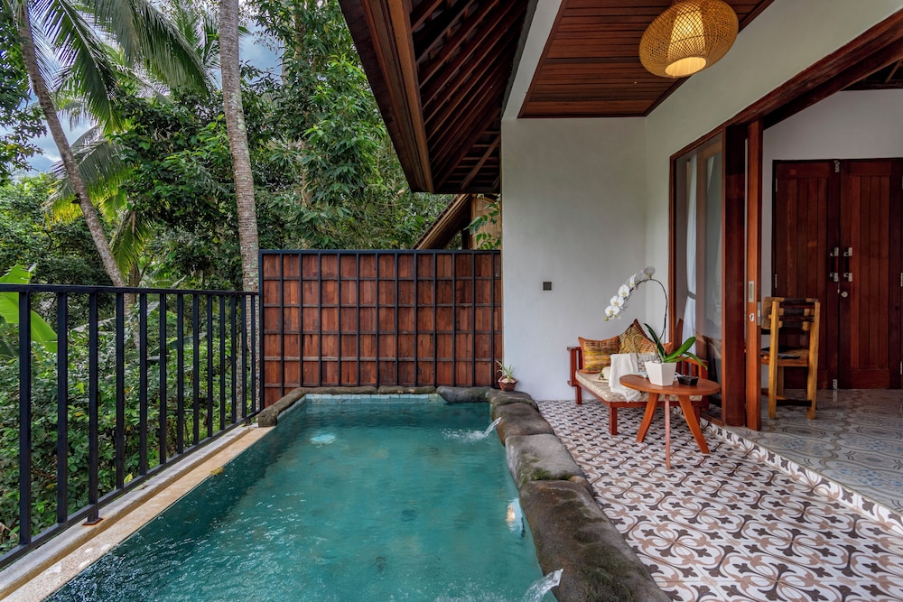 Hoshi Jungle Resort by Dhananjaya Hospitality