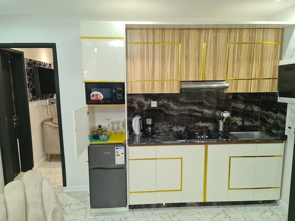 SUNA'A HOME BONAPRISO