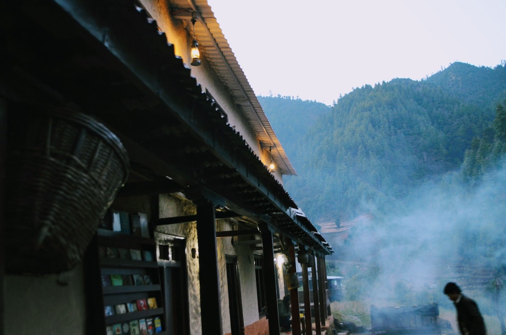 Retreat at Damaar