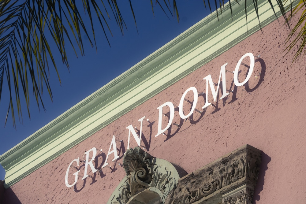 Hotel Grand Domo Hotel - Image 1