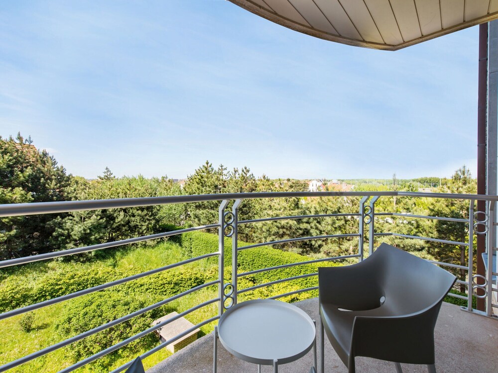 Castle Apartment With View