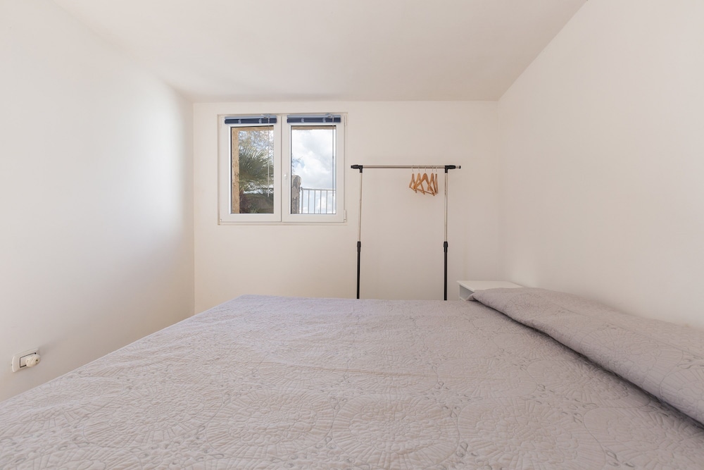 2317 Villa Rose by Barbarhouse view 3
