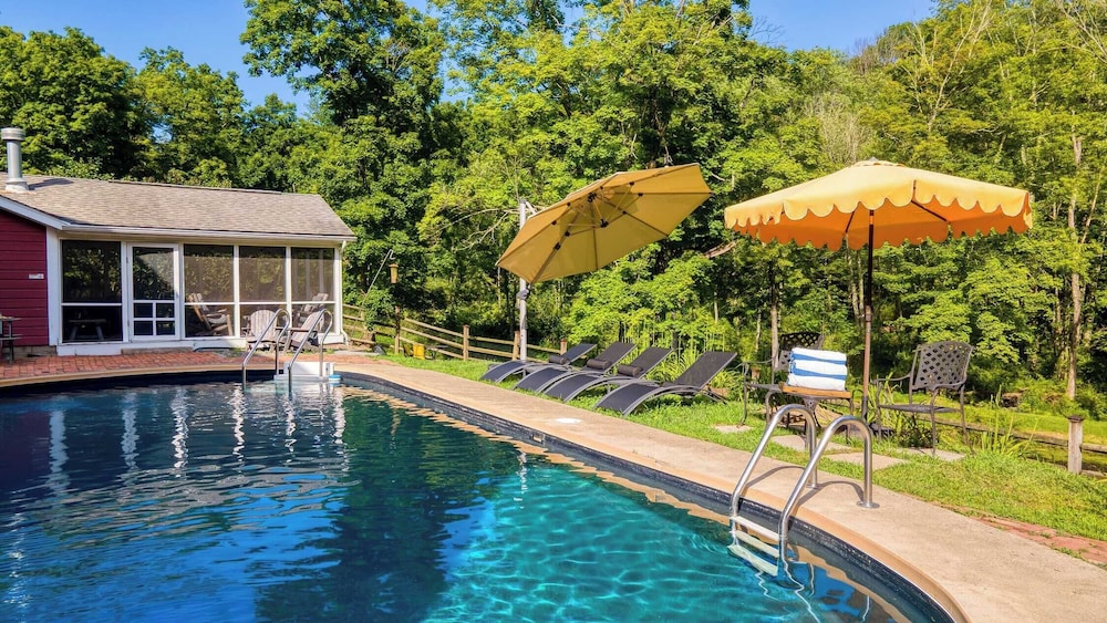 Historic Barn Retreat w/ Pool & Pond Views Longview Pond Lodge by Avantstay