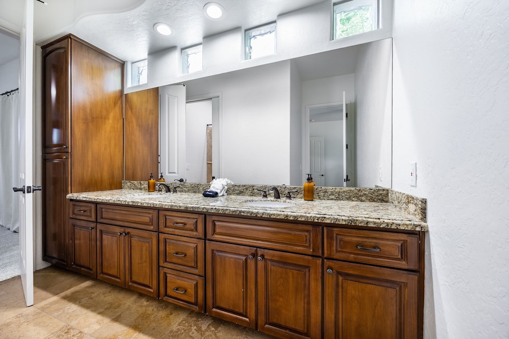 Arcadia by Avantstay Breathtaking Oasis in Scottsdale w Pool Hot Tub Game Room