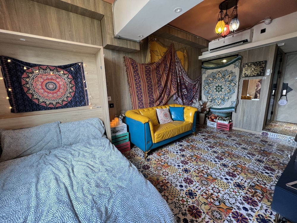 hotel room