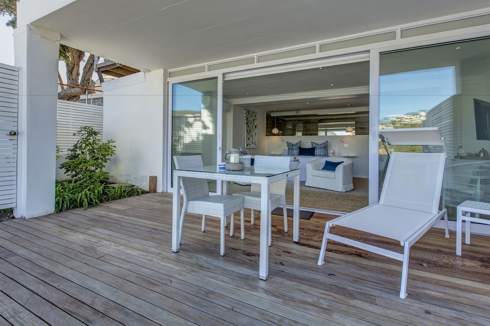 Amanzi Island Boutique Hotel