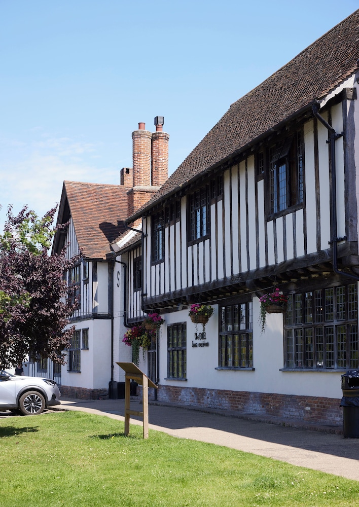 Sudbury Vacations - The Bull Hotel Long Melford by Greene King Inns - Property Image 6