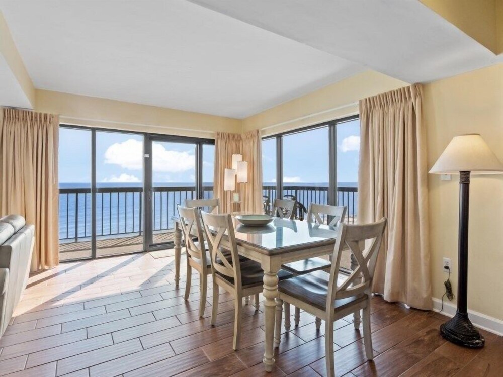 Savoy Penthouse 603 3 Bedroom Condo